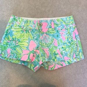 Lilly Pulitzer Walsh shorts!
